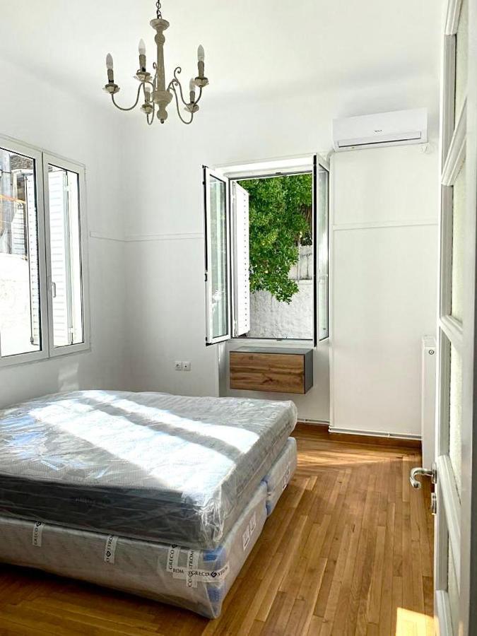 Modern 3Br Maisonette With Garden 10 Min From Acropolis أثينا المظهر الخارجي الصورة